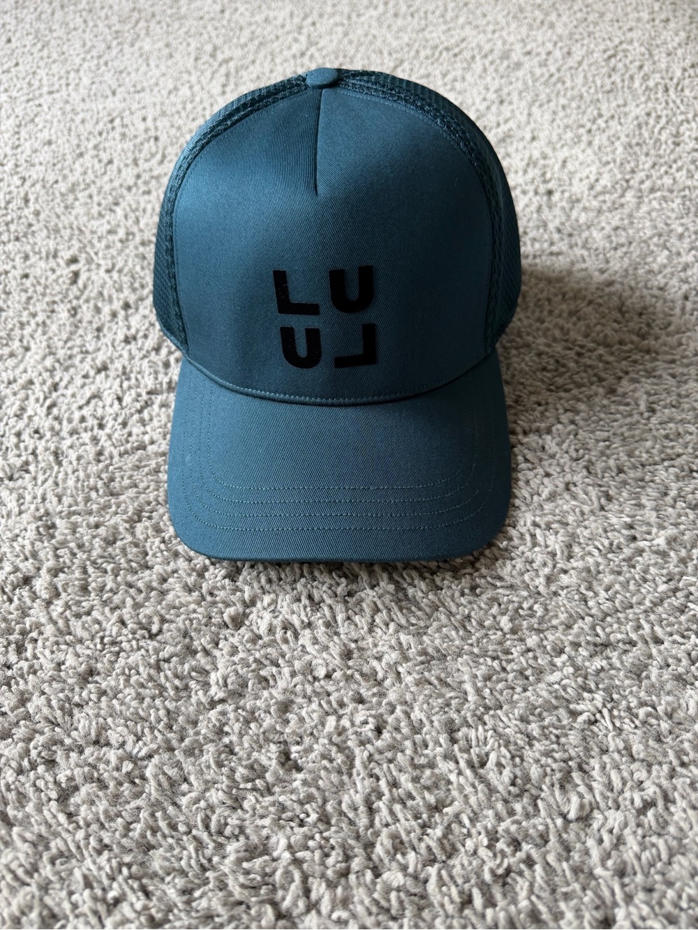 Lululemon Trucker Hat
Stack - Picture 2 of 6